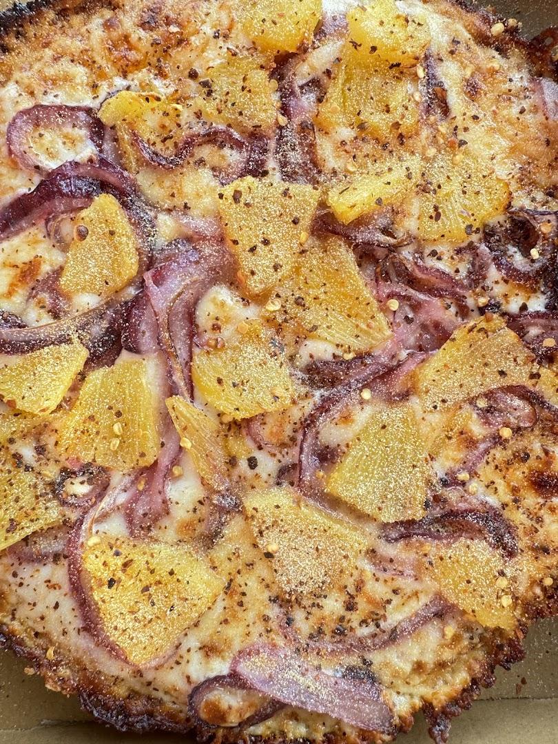 Yera's pizza